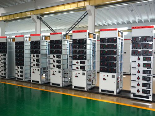 MNS低壓抽出式開關(guān)柜